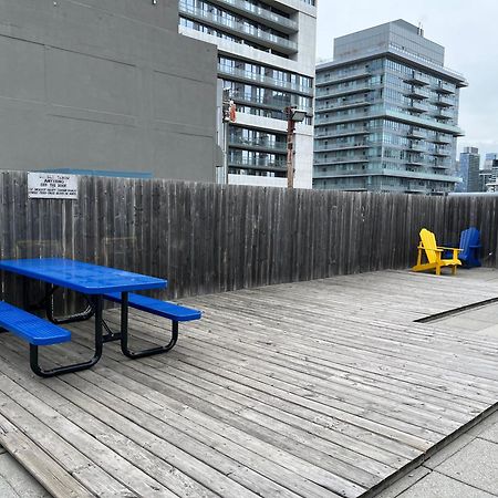 Neill Wycik Hotel Toronto Esterno foto