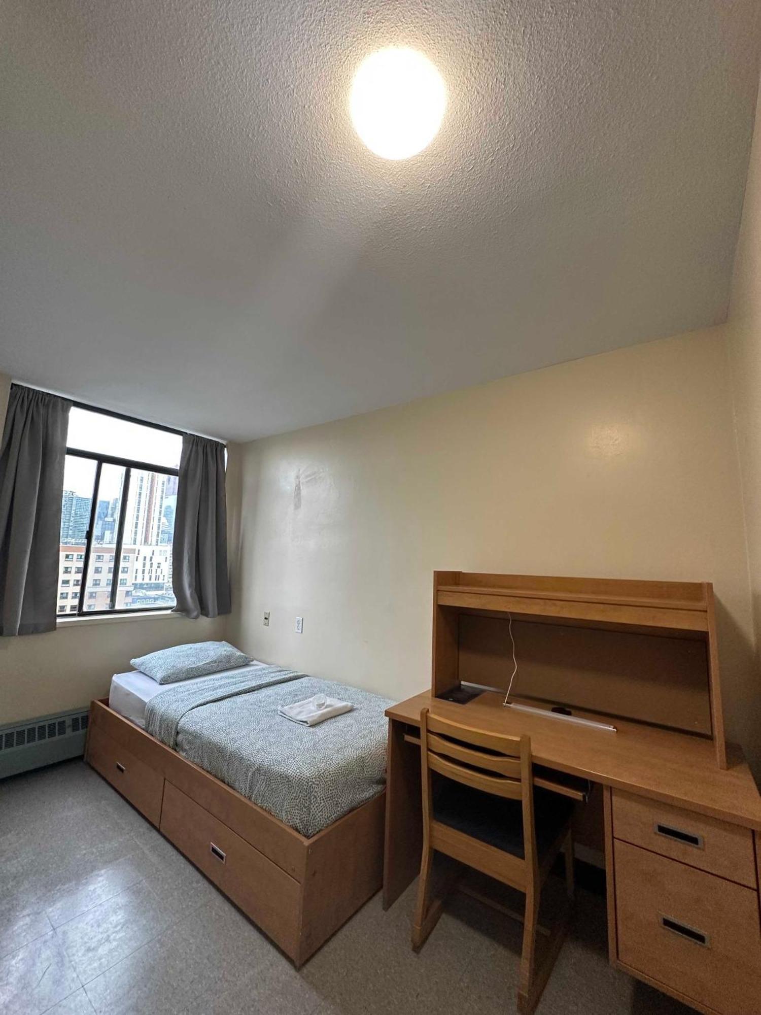 Neill Wycik Hotel Toronto Esterno foto